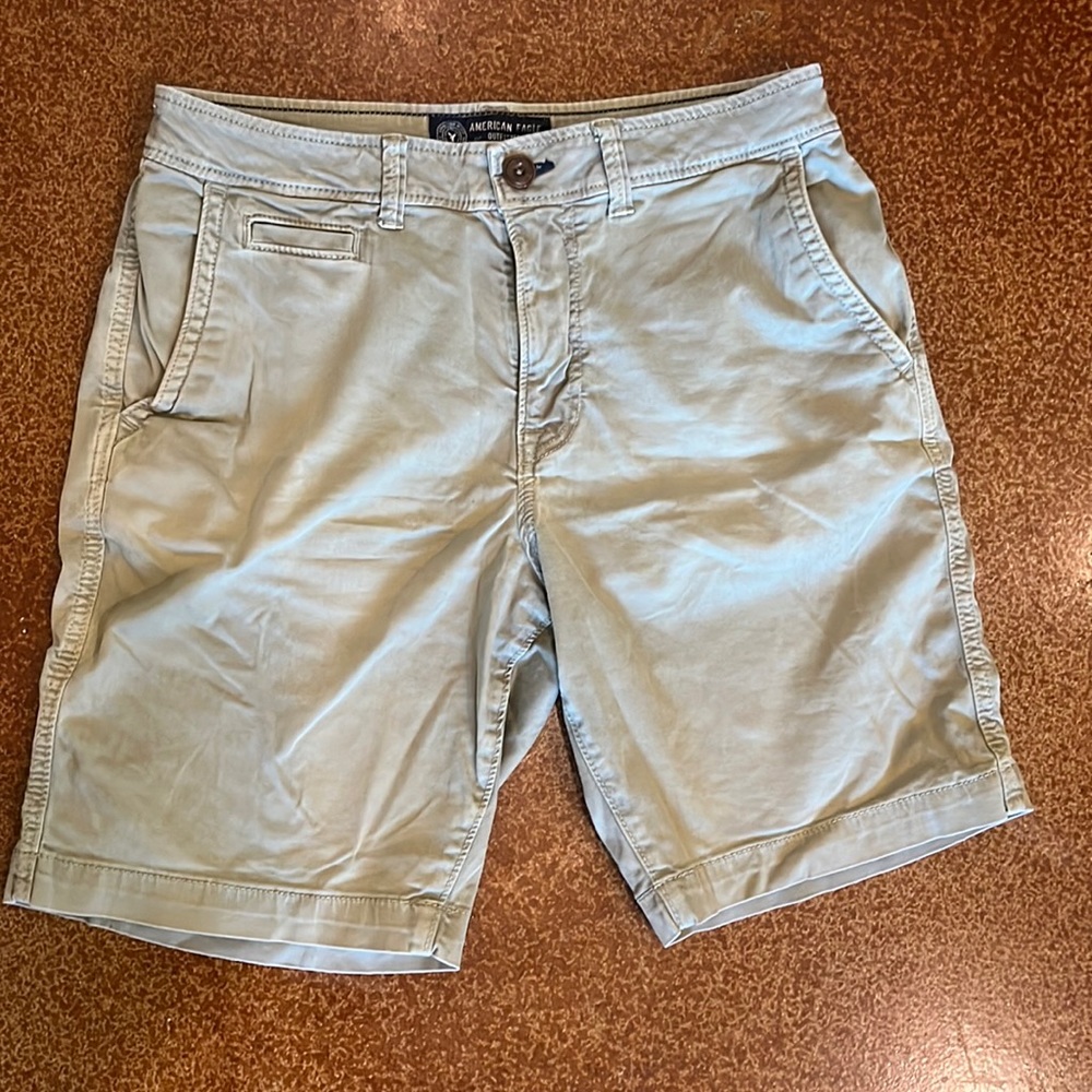 American Eagle Mens shorts